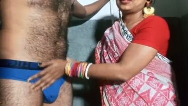 चुदक्कड़ बहु ने ससुर की चड्डी में हाथ डाल दिया