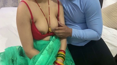 खूबसूरत भाभी के मुलायम बूब्स के साथ खिलवाड़